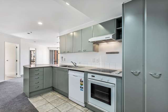 9a/6 Whitaker Place Grafton_1