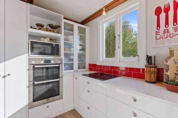 130 Anzac Parade Wanganui East_14