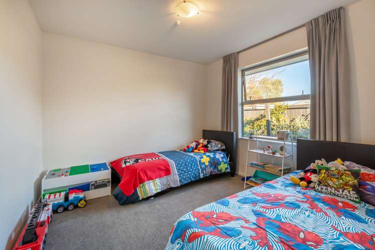 270 Southfield Drive Lincoln_15