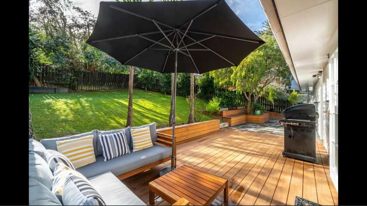 11 West Glade Crescent Birkenhead_3