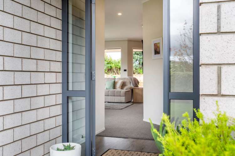 9 Grove Way_1