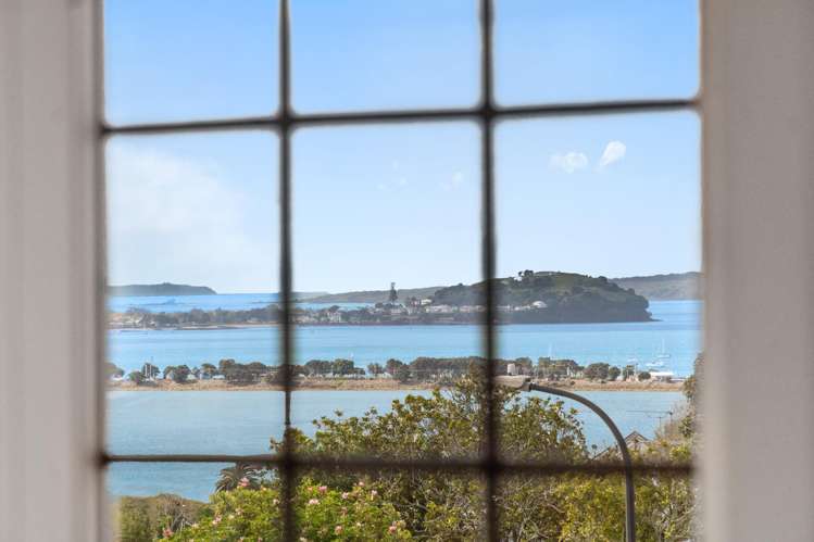 5 Arney Crescent Remuera_11