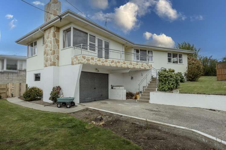 26 Arrow Crescent Holmes Hill_16