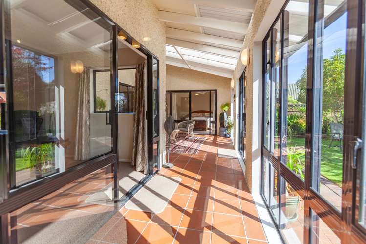 6 Bishops Close Greenmeadows_5