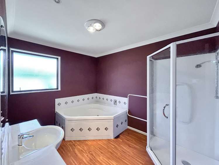3 Brookside Close 10923_9