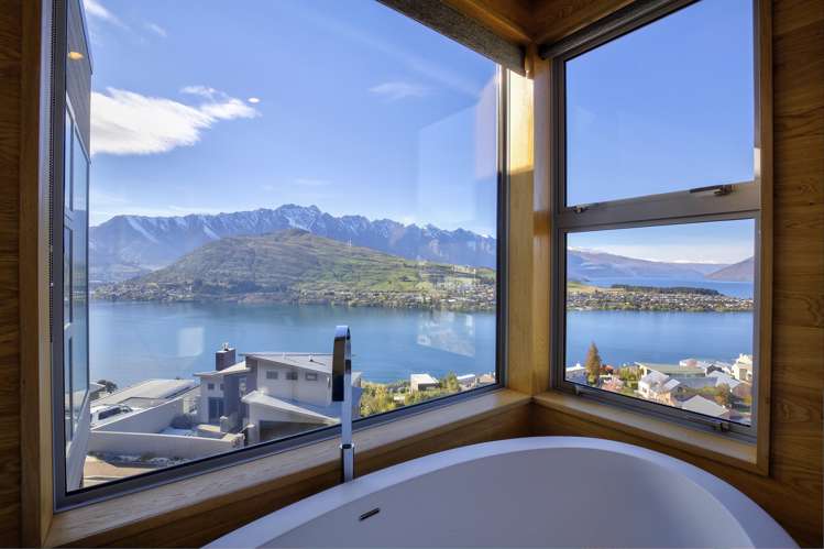 1 Conifer Lane Queenstown_25