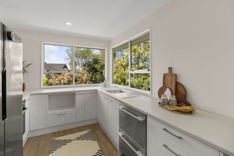 6 Albemarle Place Massey_11