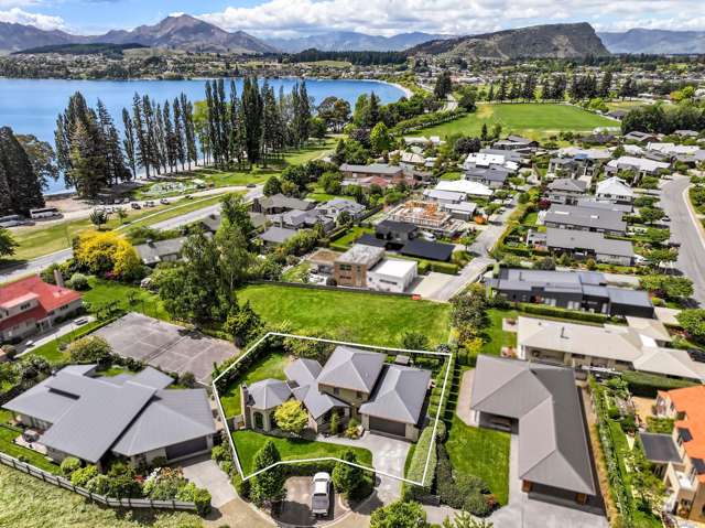 8 Stonebridge Close Wanaka_1