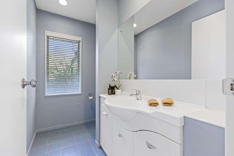 9 Sterling Gate Drive Bethlehem_22