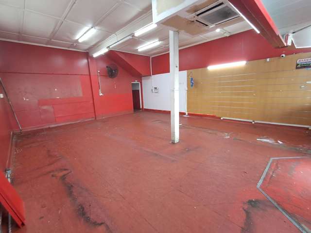 OTAHUHU 65M² RETAIL SHOP