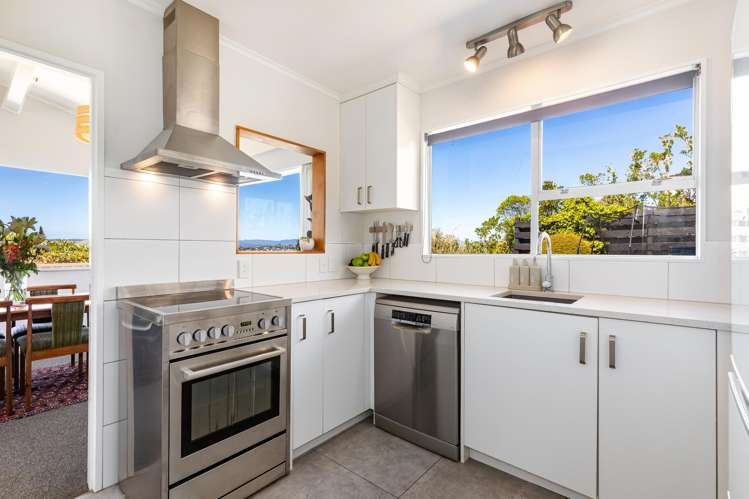 19 Rossport Street Johnsonville_11