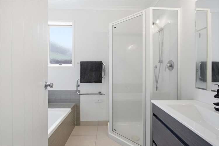 4 Lanyard Street Pyes Pa_14