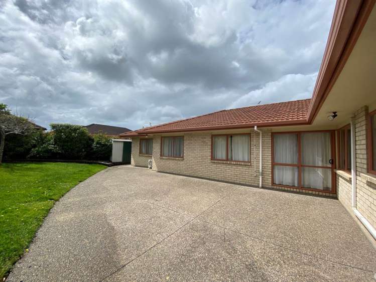 17 Lilybank Crescent East Tamaki_16