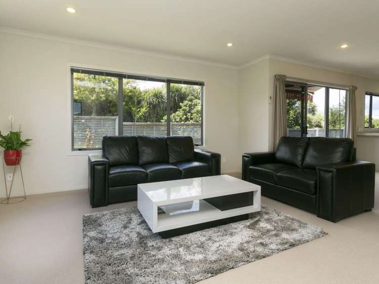 10 March Brown Place Nukuhau_7