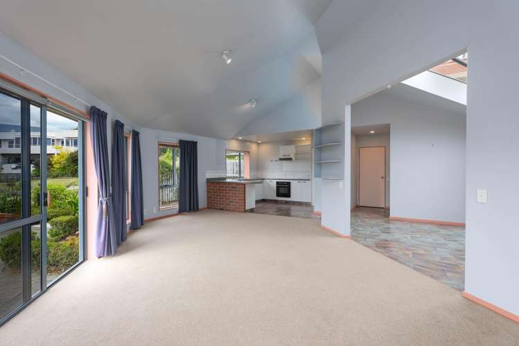 17 Austen Ward Heights Enner Glynn_2