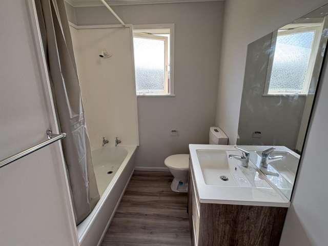 2/1A Errol Street 11464_4