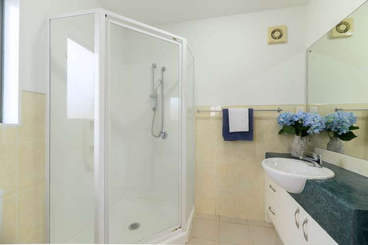 102 Redcastle Drive East Tamaki_31