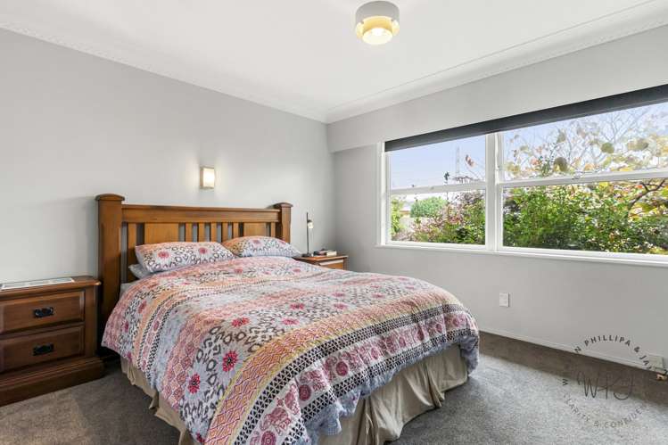 14 Lakeside Drive Pahurehure_16