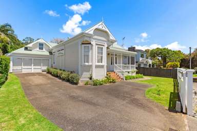 25 Cornwall Park Avenue_2