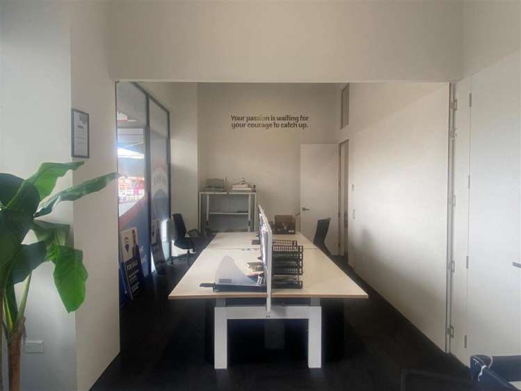 554 GF Victoria Street Hamilton City Central_5