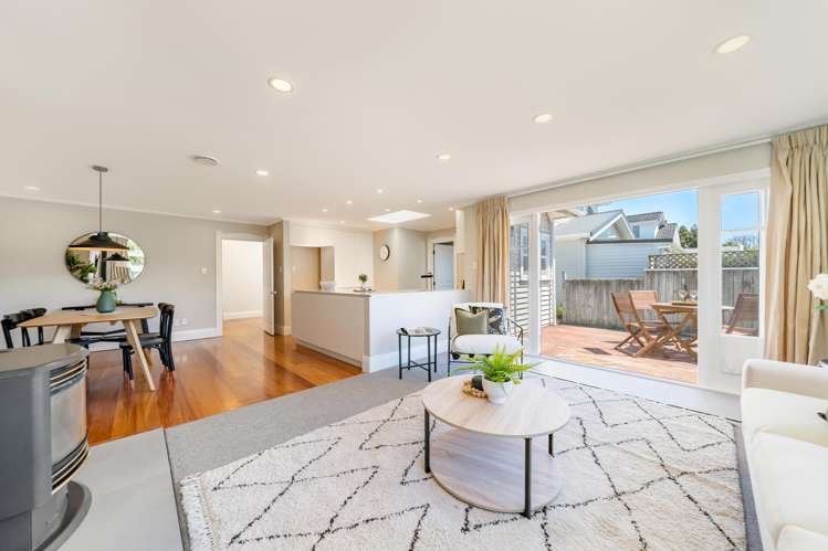 9 Cudby Street Woburn_7