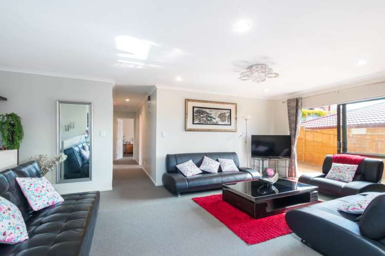 22 Exotic Place Massey_11