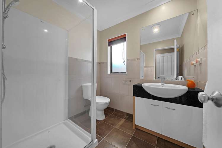 11 Gordal Place Flat Bush_20