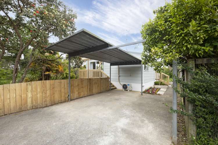 4/18a Sarona Avenue Glen Eden_11