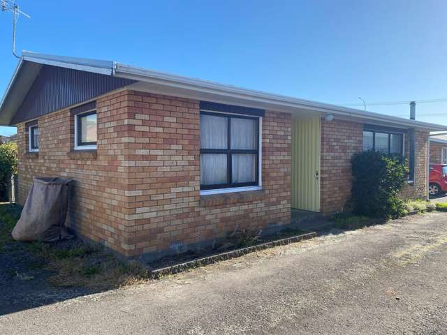 2B/7 High Street West Waitara_1