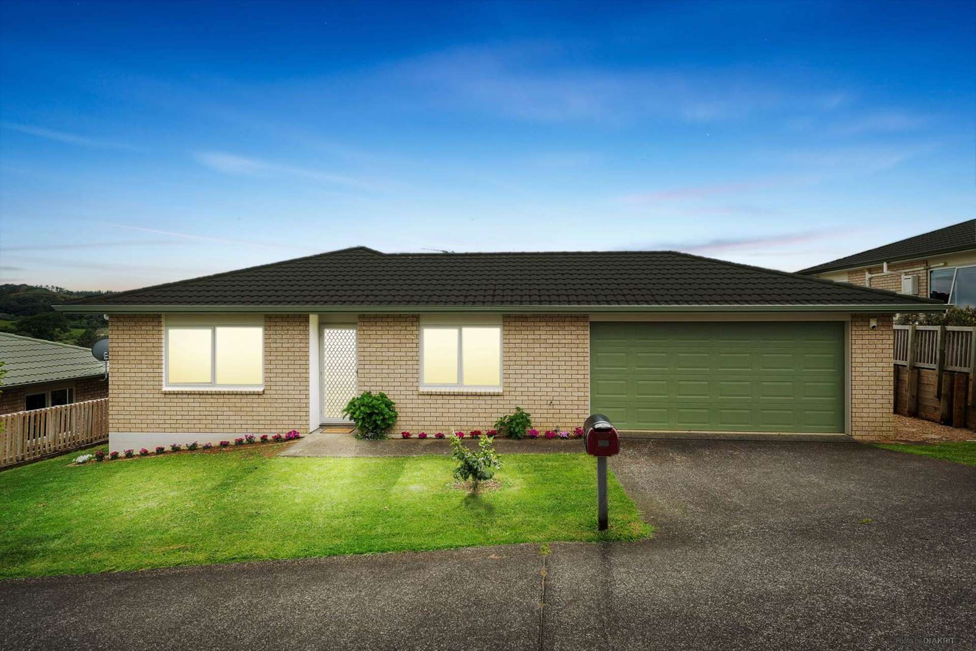 32/8 Village Place Tuakau_0