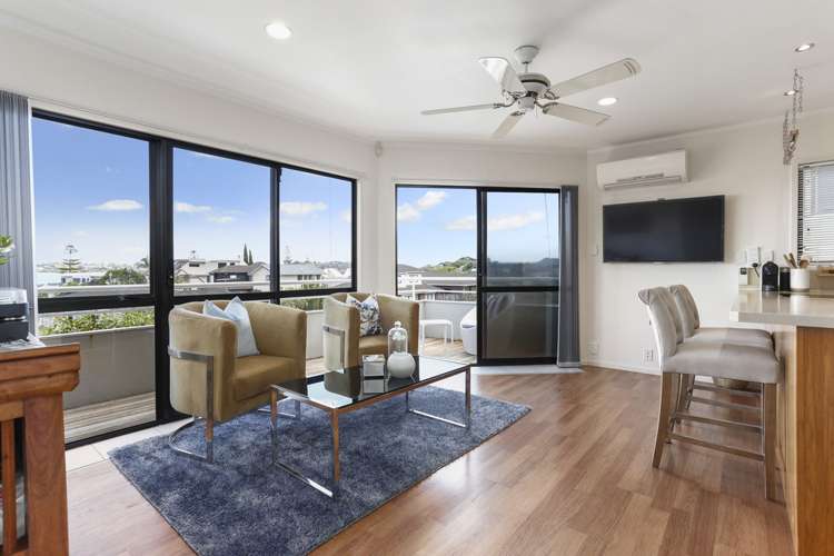 84 Hattaway Avenue Bucklands Beach_6