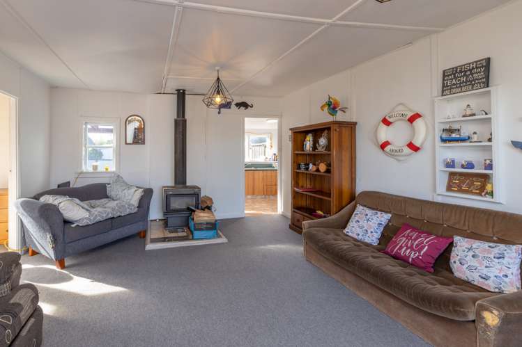 62 Dunns Avenue The Pines Beach_4