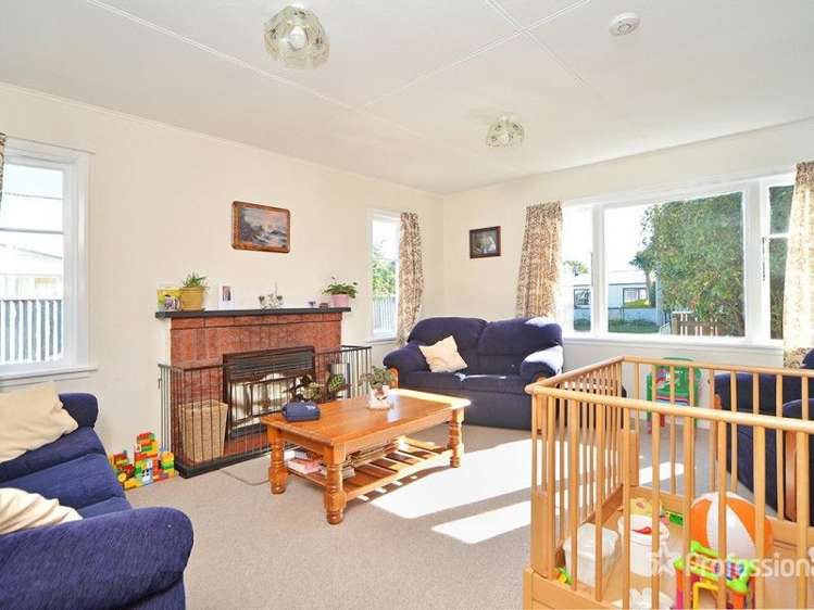 21 Philip Street Carterton_2