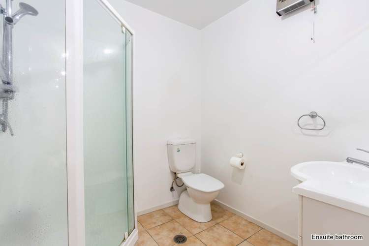 16/270 Onewa Road Birkenhead_15