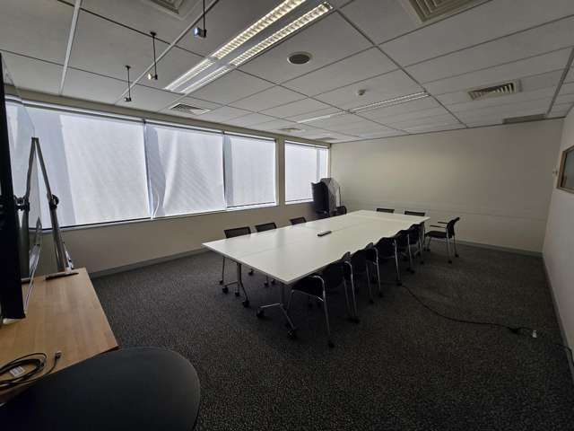 6/20-24 Lambie Drive Manukau City_2