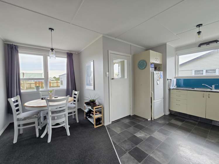 127 Hoffman Street Hokitika_6