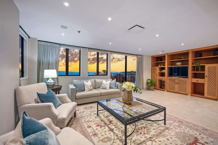 6b/173 Hurstmere Road Takapuna_8