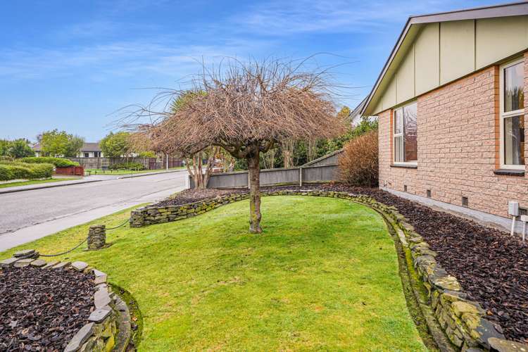 65 Oakley Crescent Hornby_17