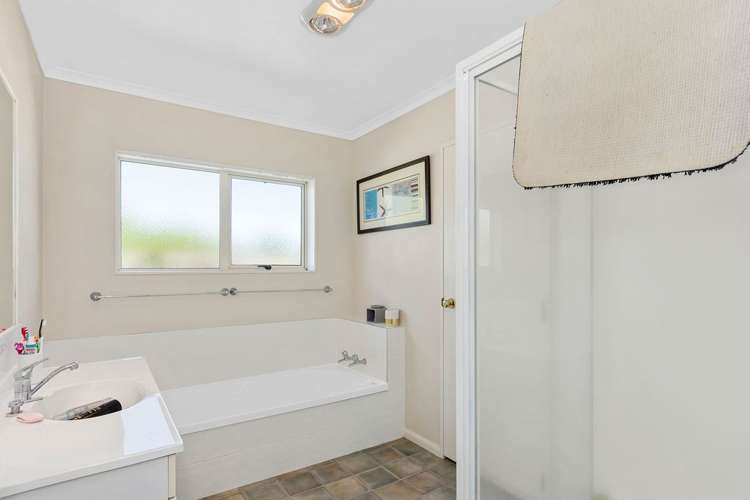 18 Lamia Grove Papamoa_7