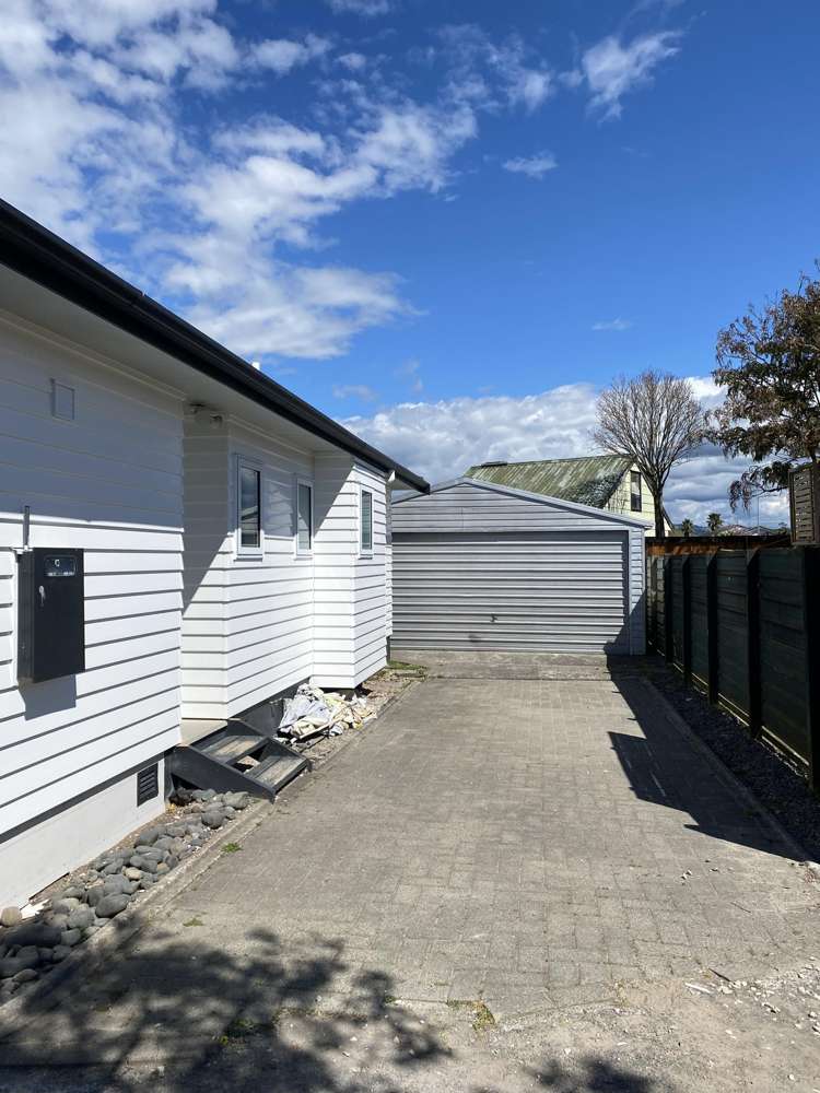 21C Lyn Grove Papamoa_3