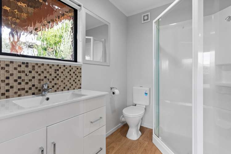 2/56 Potter Avenue Northcote_8
