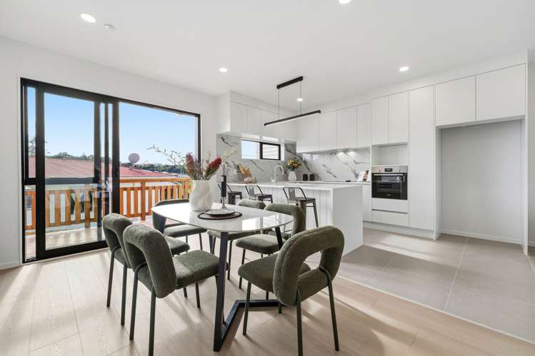 Lots1-3/12 Totaravale Drive Totara Vale_25