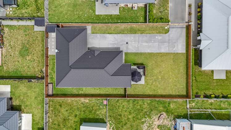 51 Tobollie Drive Rolleston_18