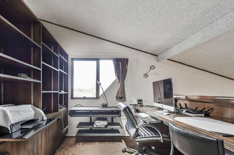 17 Donegal Crescent Tamatea_17