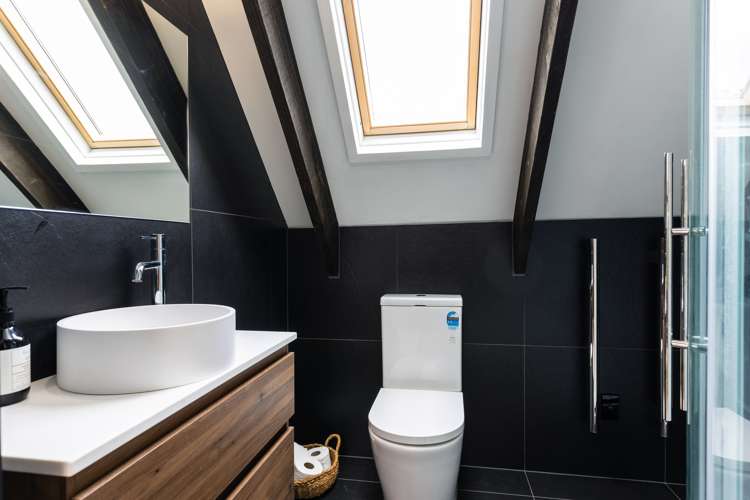 6b Beach Road Waikawa_18