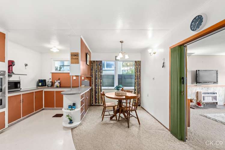 11 John Street Stokes Valley_6