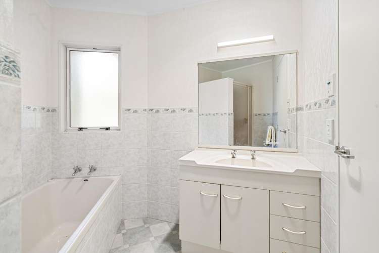 5 Highland Lass Place Langs Beach_27