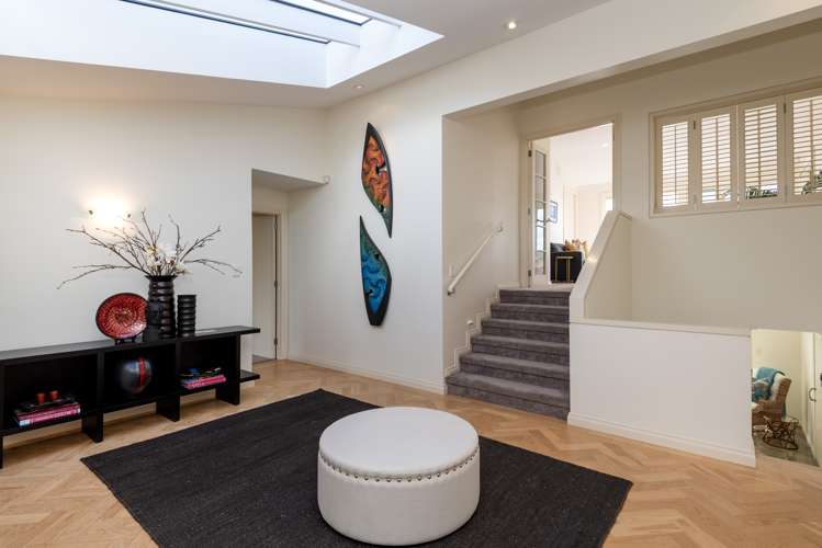 70 Bramley Drive Farm Cove_14