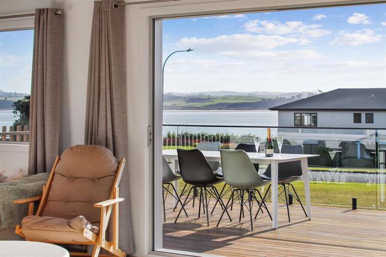 172 Torkar Road Clarks Beach_12