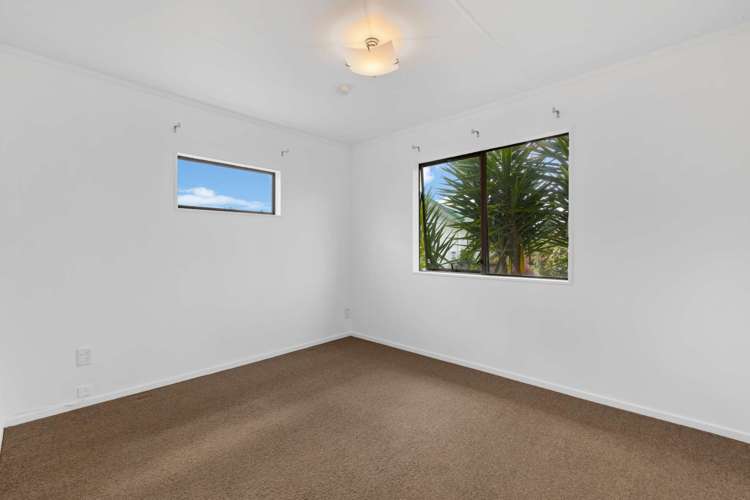 10 Camellia Drive Ngongotaha_14